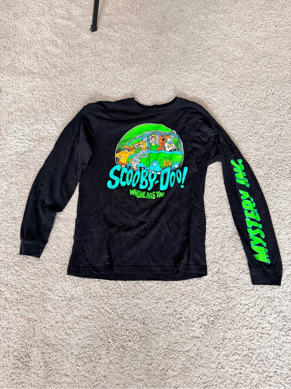 Black Long-Sleeve Scooby-Doo Women’s Tee